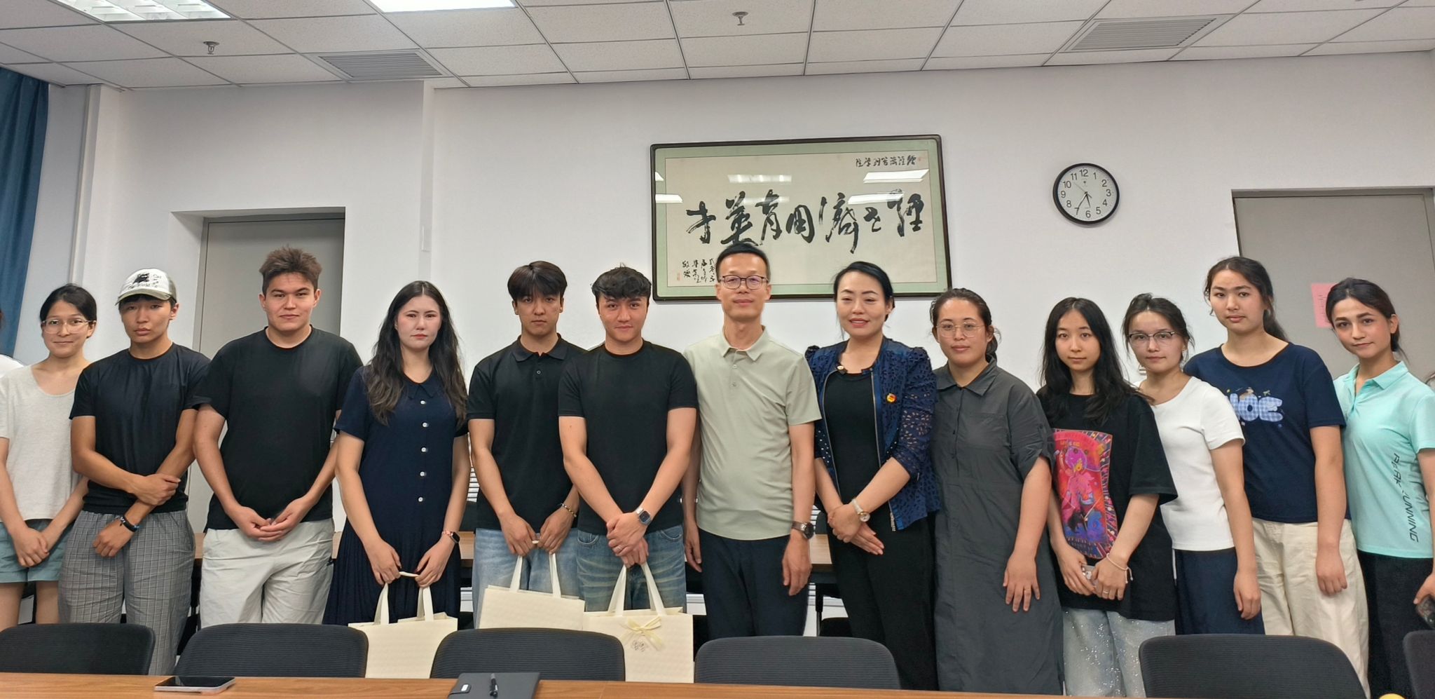 毕业生座谈会4 毕业生座谈会4