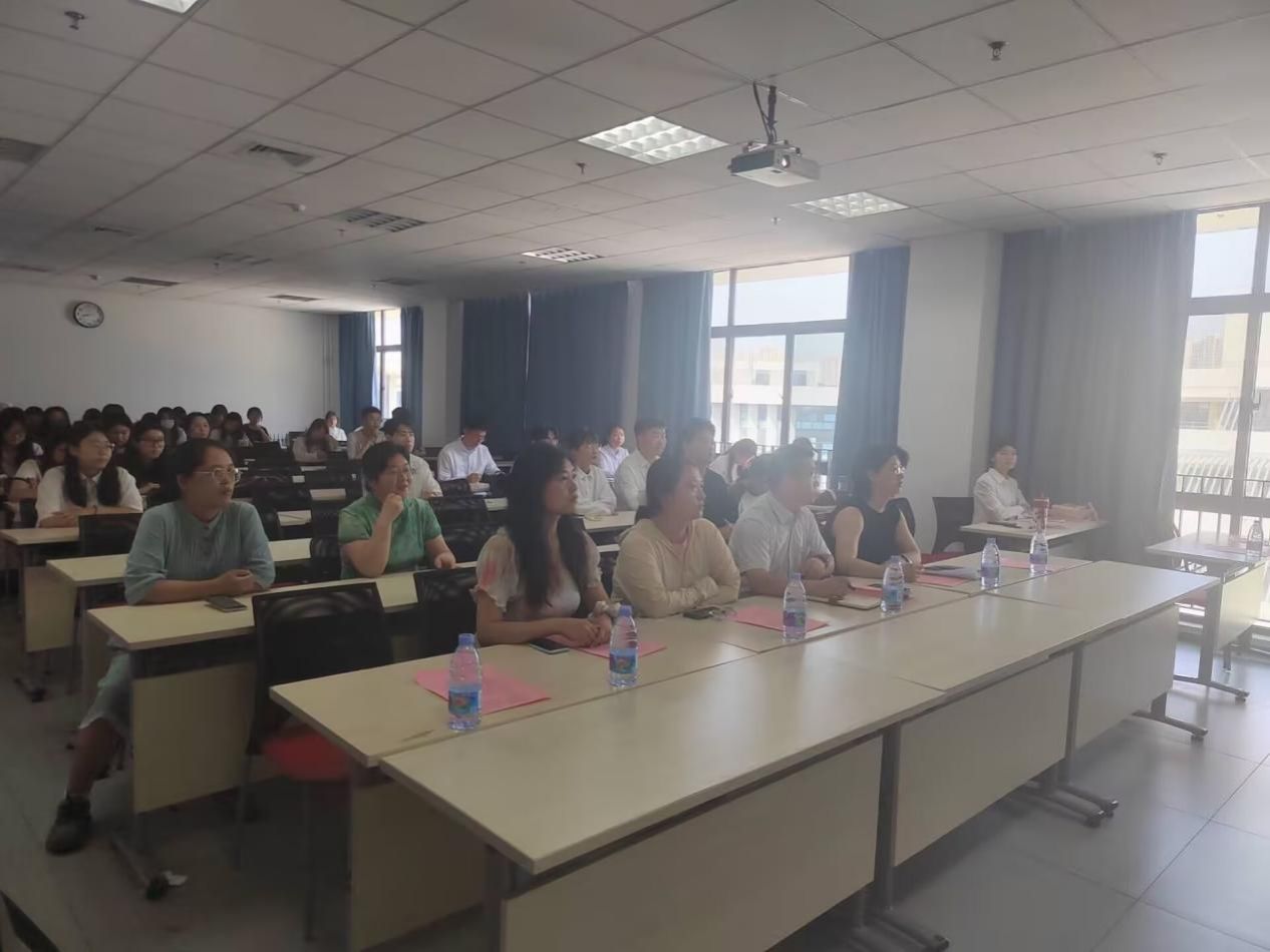 说明: dbd479a304ed35ed6789bd9b85b8d265