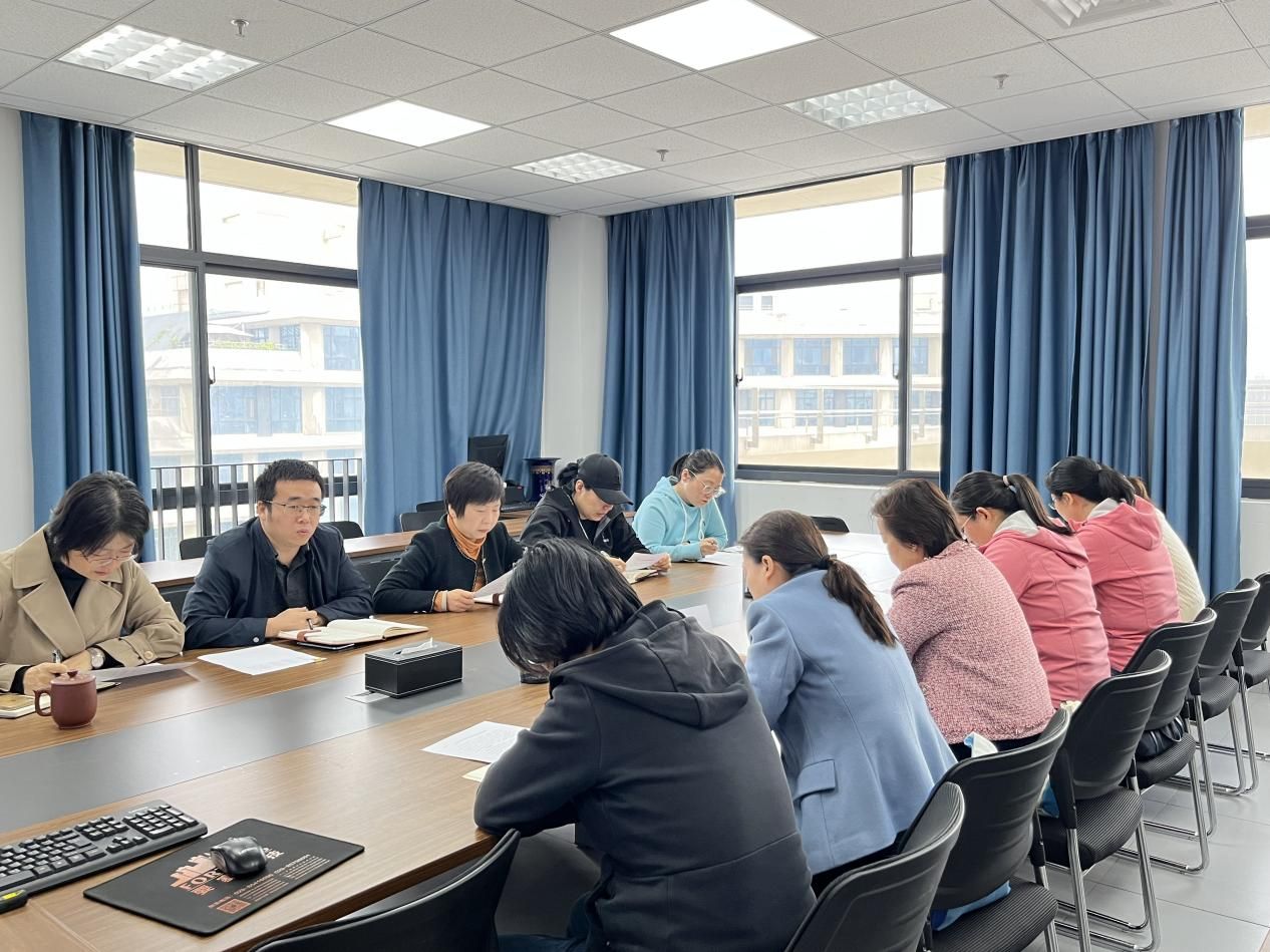 说明: d69c03bf7205f30007ea4b10d4e7277