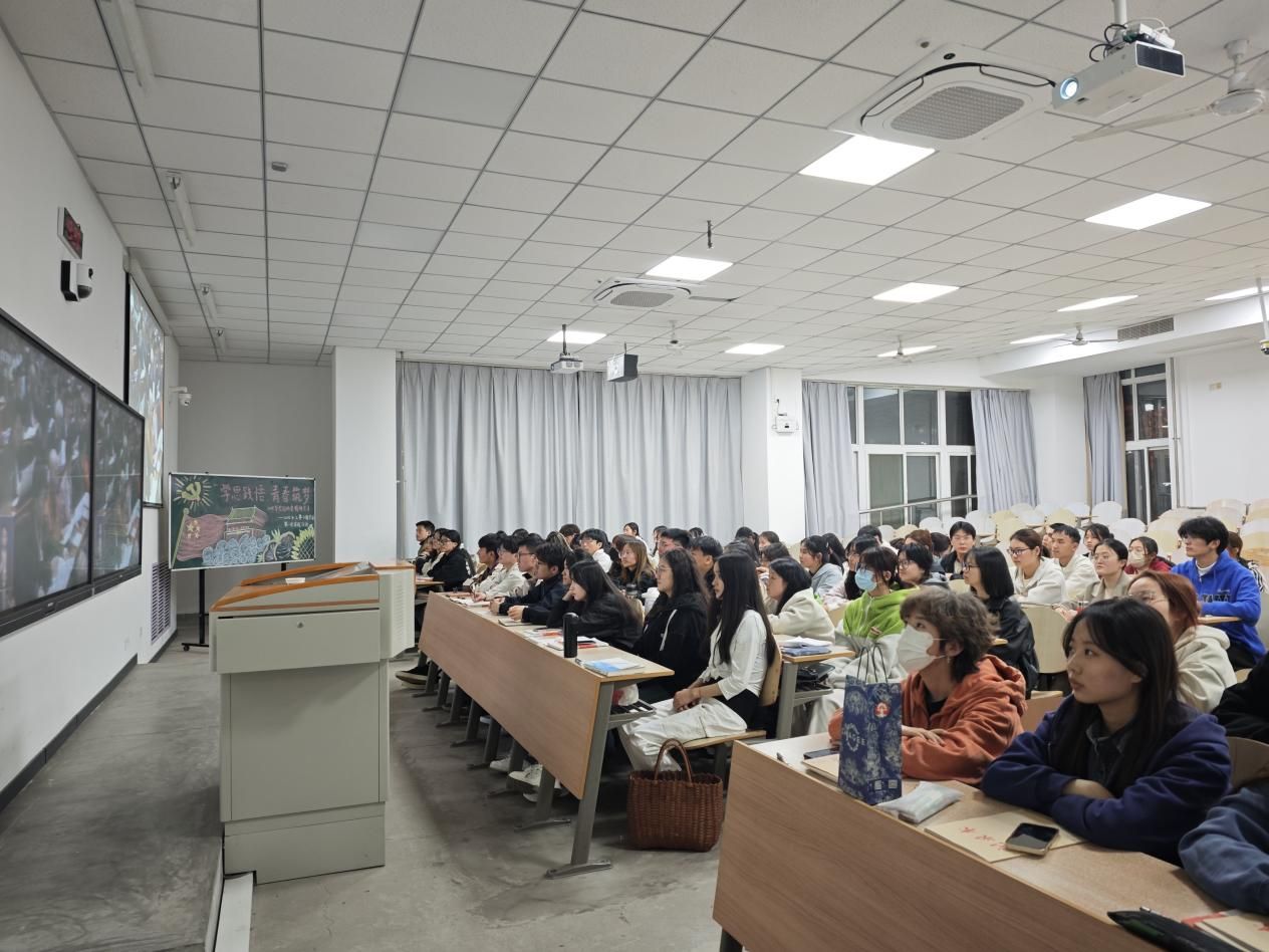 说明: 7a55a004a34faa7ccf2d66c5fc873f4