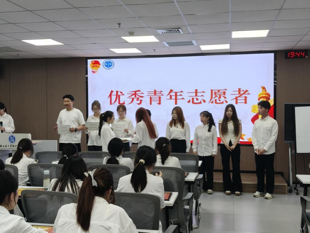 说明: C:/Users/TF/Desktop/3.jpg3