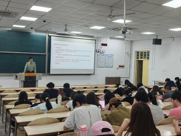 说明: 59c663f0d5908ab183537200f1cbb004